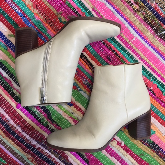 *SOLD* Cream Booties - Picture 2 of 5